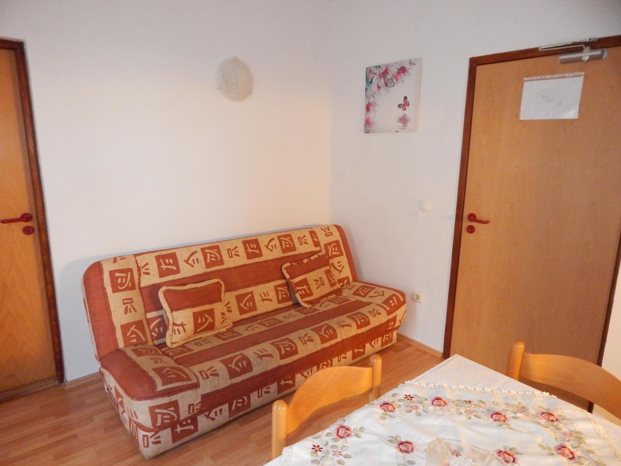Adrienn Apartments Старий Град Номер фото